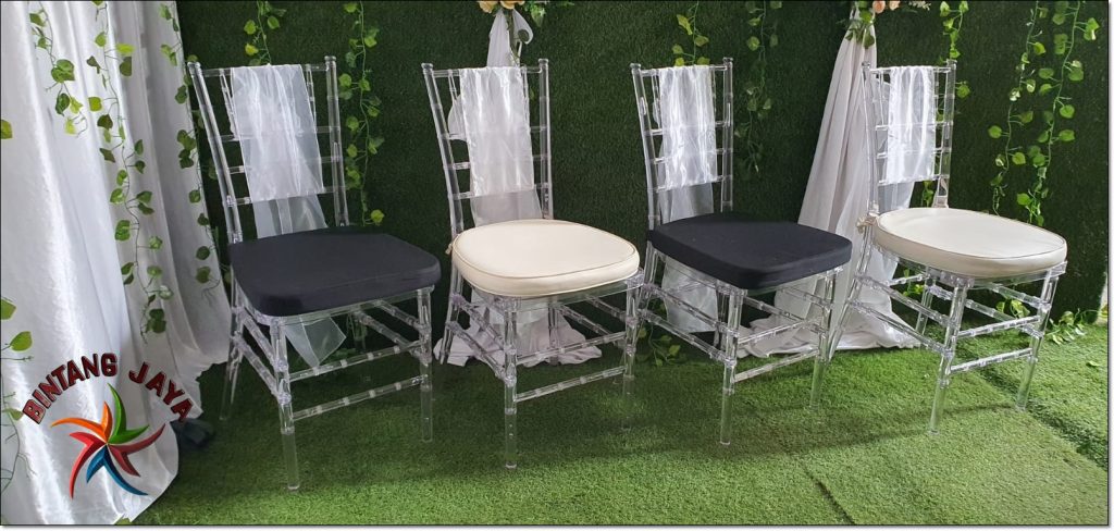 Sewa Kursi Model Acrylic Bening Tipe Tiffany Jakarta