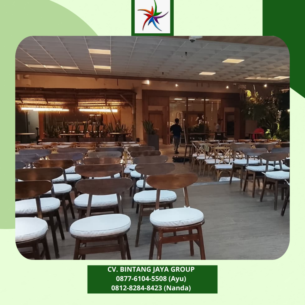 Sewa Kursi Crossback Bantalan Putih Bersih Jakarta