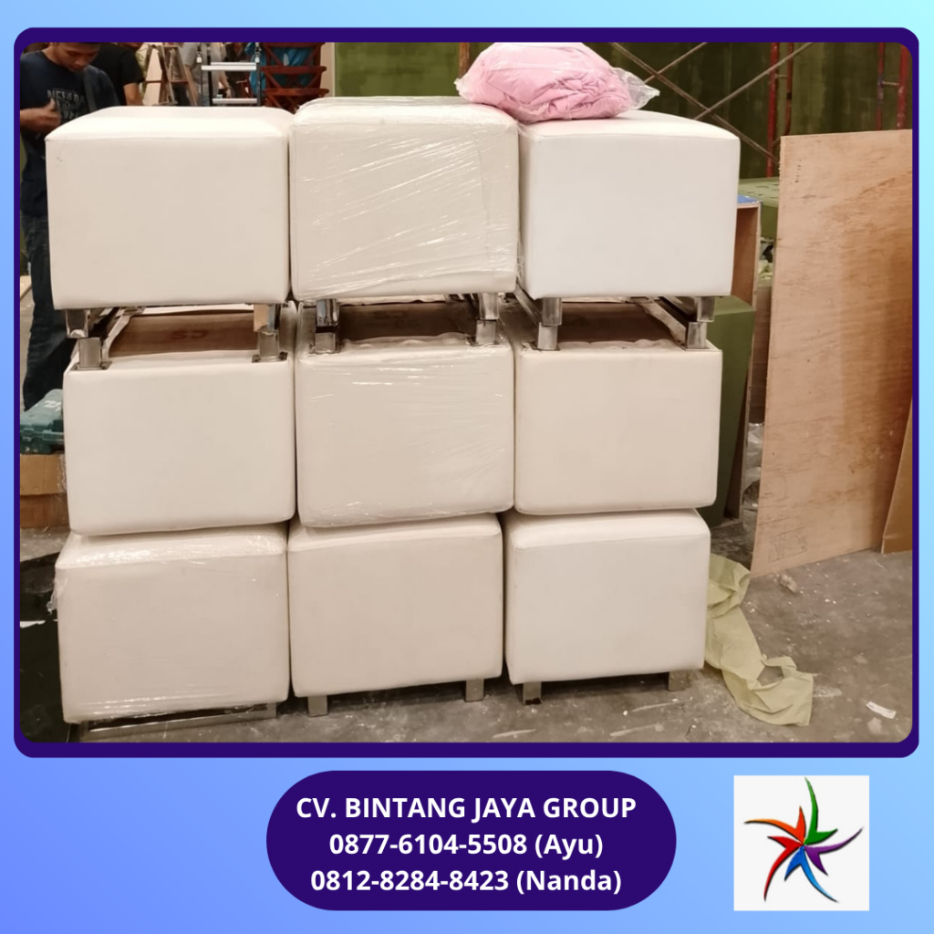 Sewa Kursi Puff Putih Jakarta 0877-6104-5508